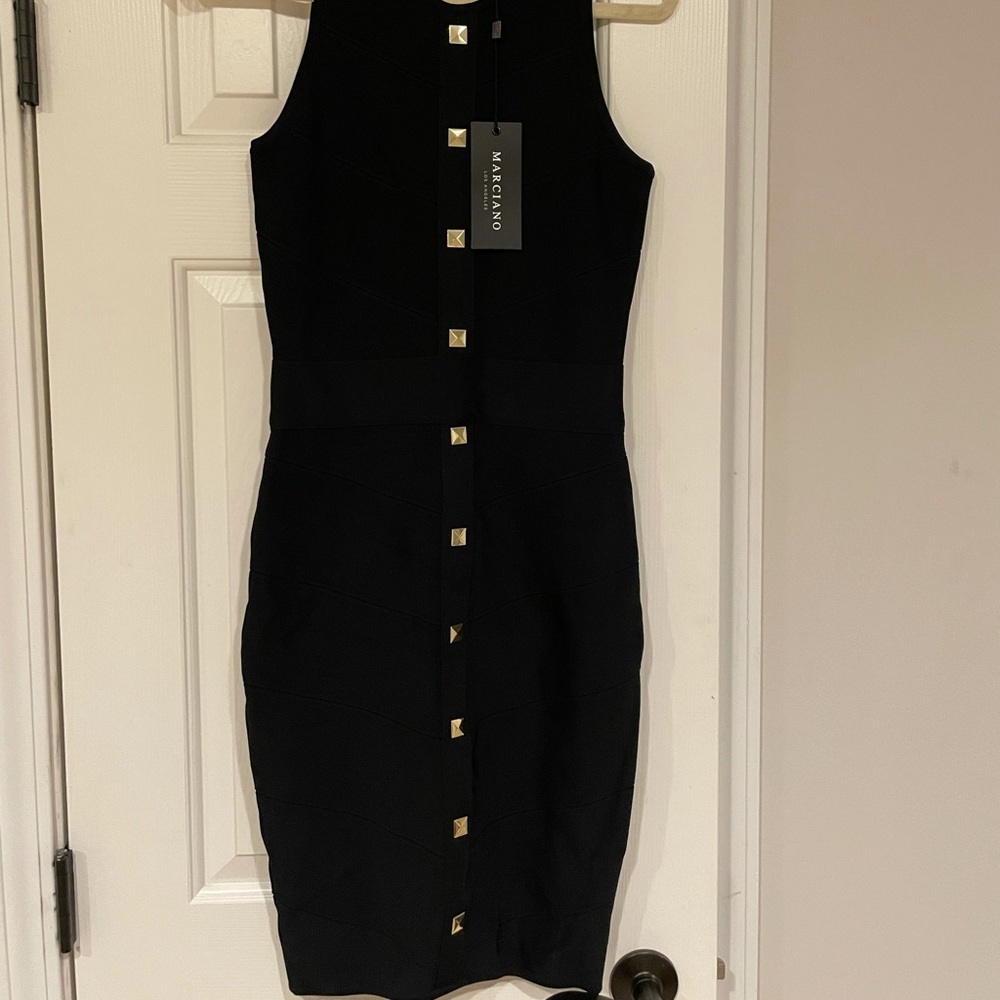 Black skin tight dress